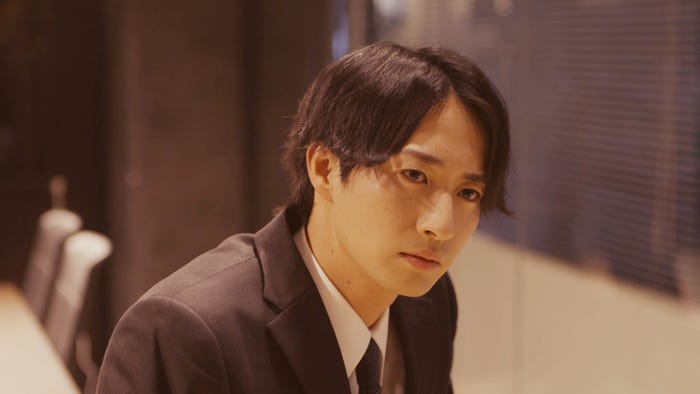 古屋呂敏「教えてください、藤縞さん!」8話(C)「教えてください、藤縞さん!」製作委員会