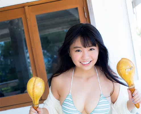 大原優乃のFカップ美ボディにドキッ 水着姿で弾ける笑顔
