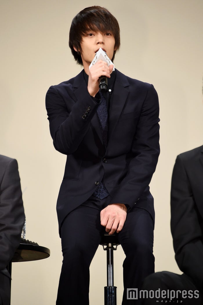 窪田正孝 すごく光栄に思う 大先輩 に囲まれ恐縮 モデルプレス 窪田正孝 すごく光栄に思う 大先輩 に囲まれ恐縮 モデルプレス