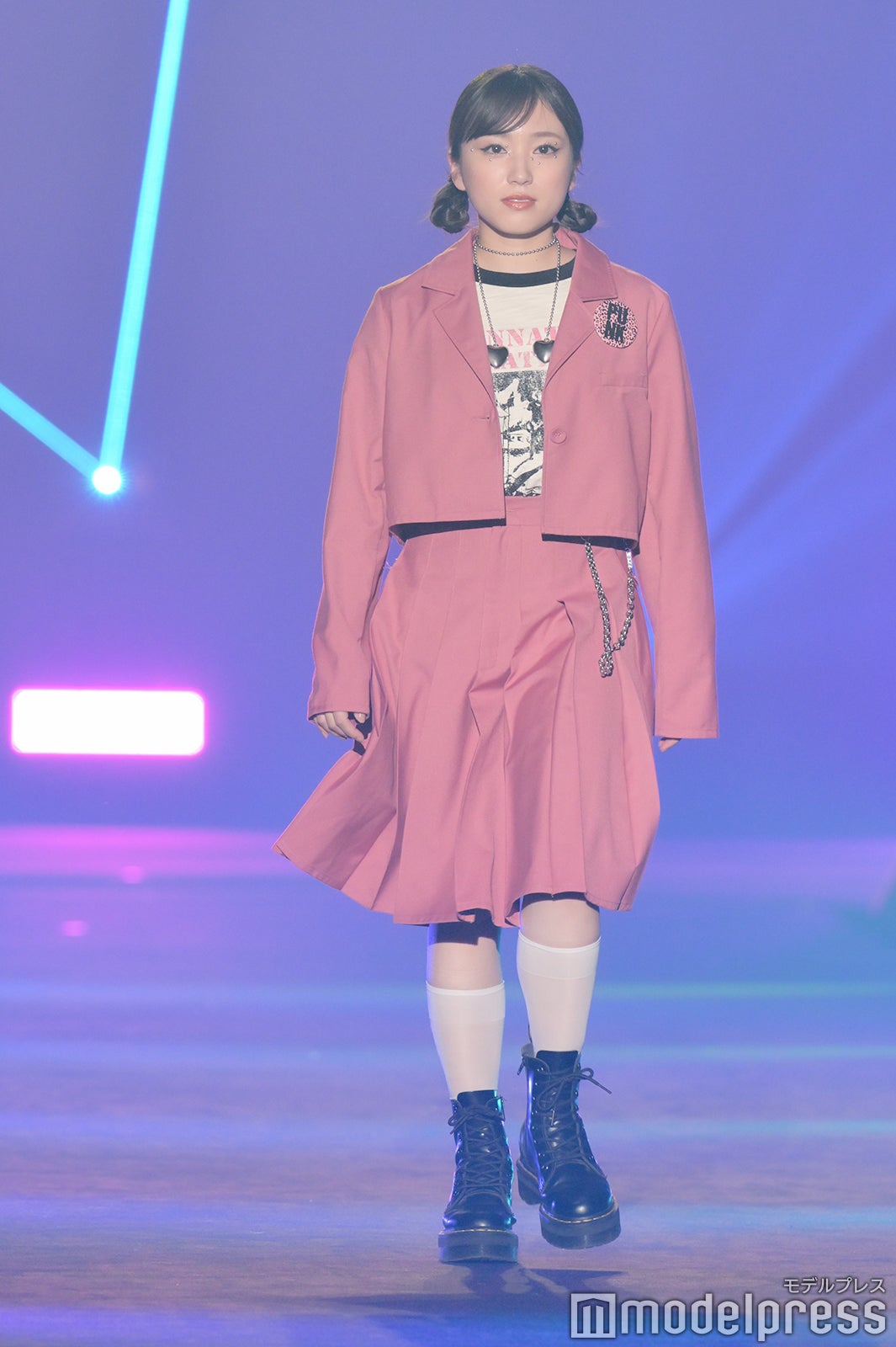 矢吹奈子（C）モデルプレス