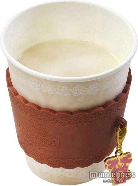 スーベニアスリーブ付き（ブラウン）／（C）Disney