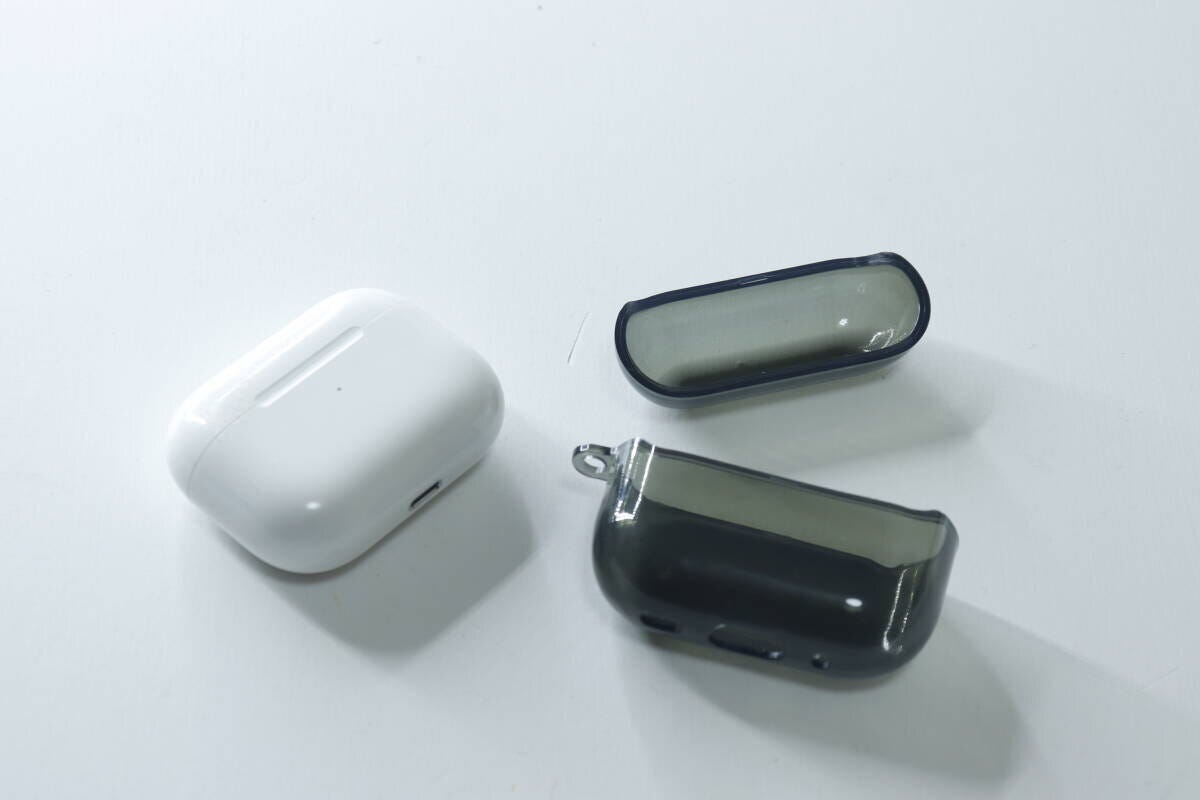 ダイソーのソフトクリアケース（AirPods