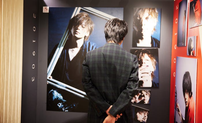 中村倫也/撮影:sai