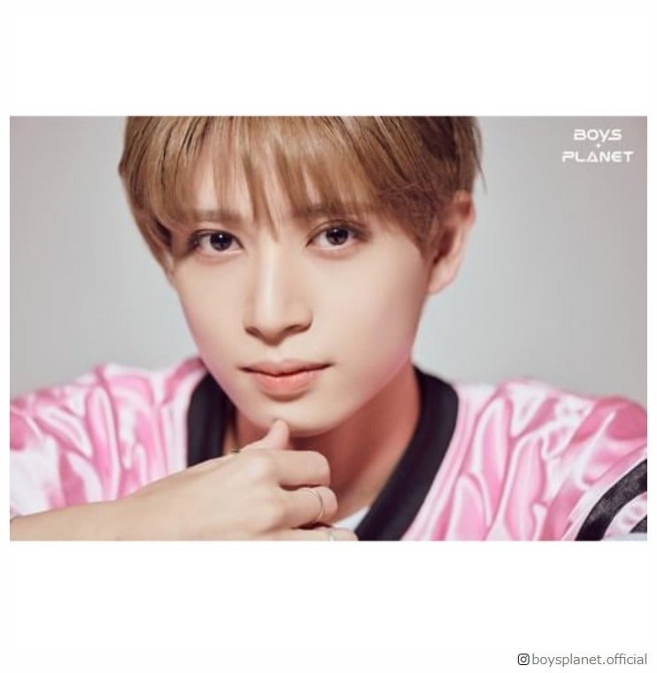 ＜プロフィール＞「BOYS PLANET」黄金比率の“王子様ルックス”日本人メンバー・豊に注目「TWICE」カバーの美声で早くもデビュー候補浮上
