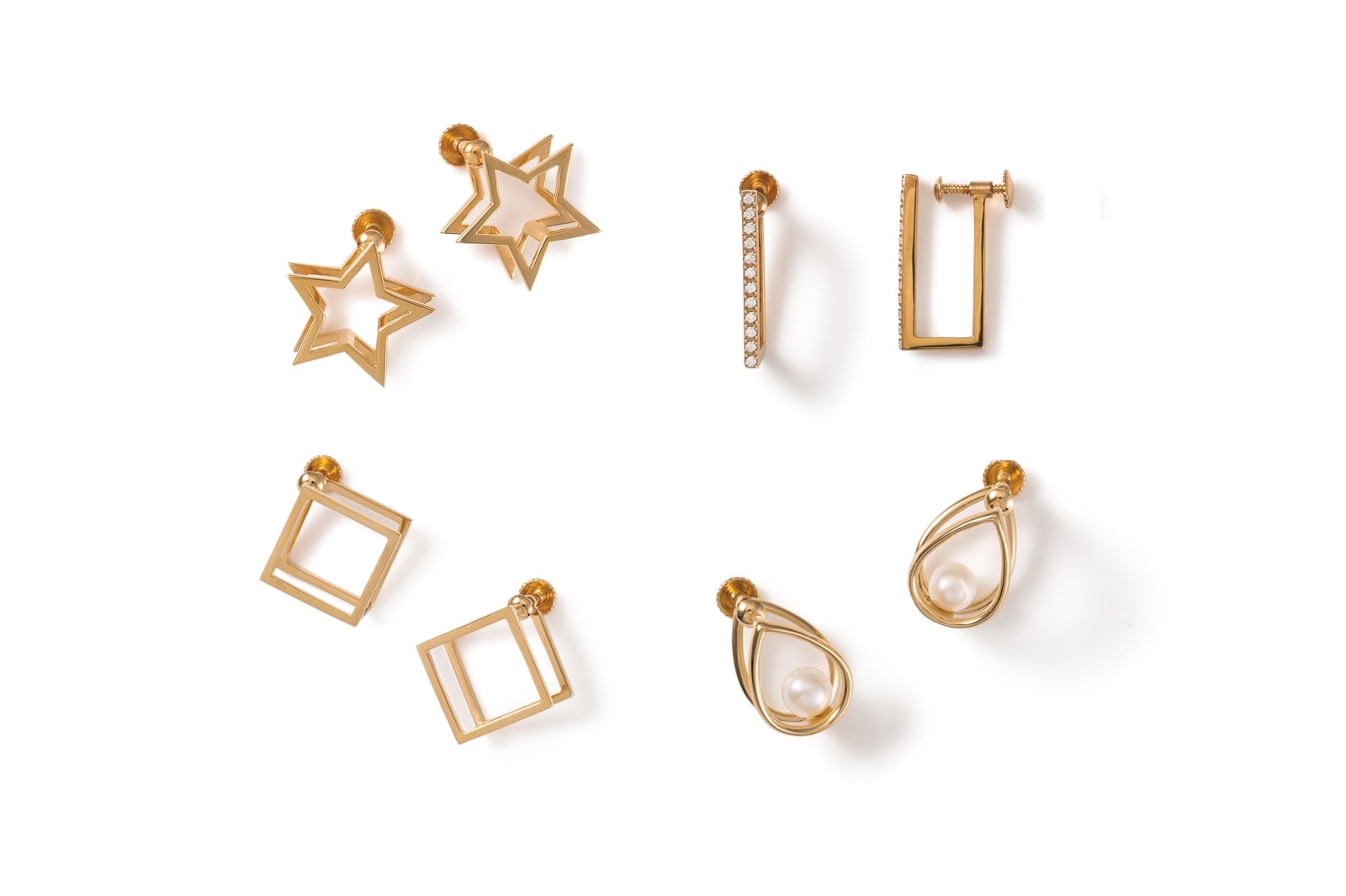 ラップイヤリング 左上：15,120円、左下：14,040円、右上：17,280円、右下：15,120円（すべて税込）