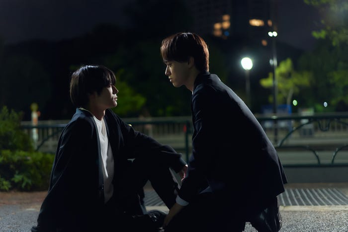 高松アロハ、櫻井佑樹「4月の東京は…」最終話より(C)「4月の東京は…」製作委員会・MBS