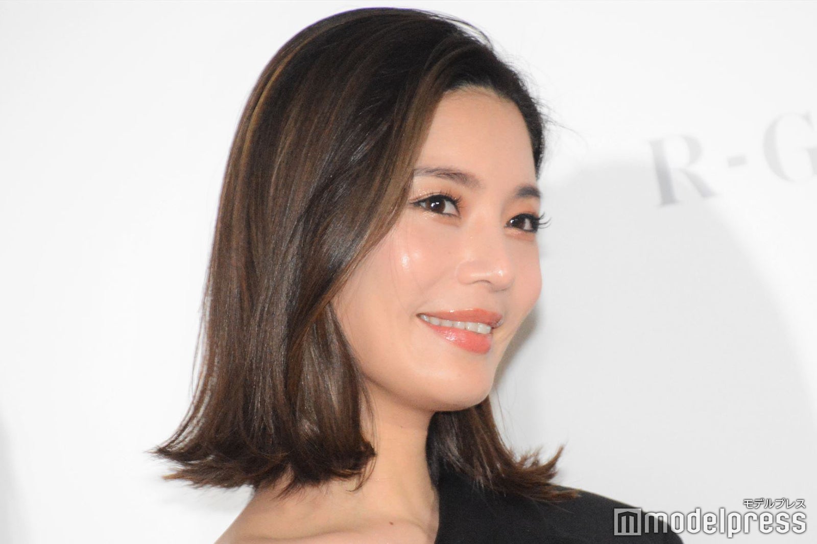 島袋聖南 （C）モデルプレス