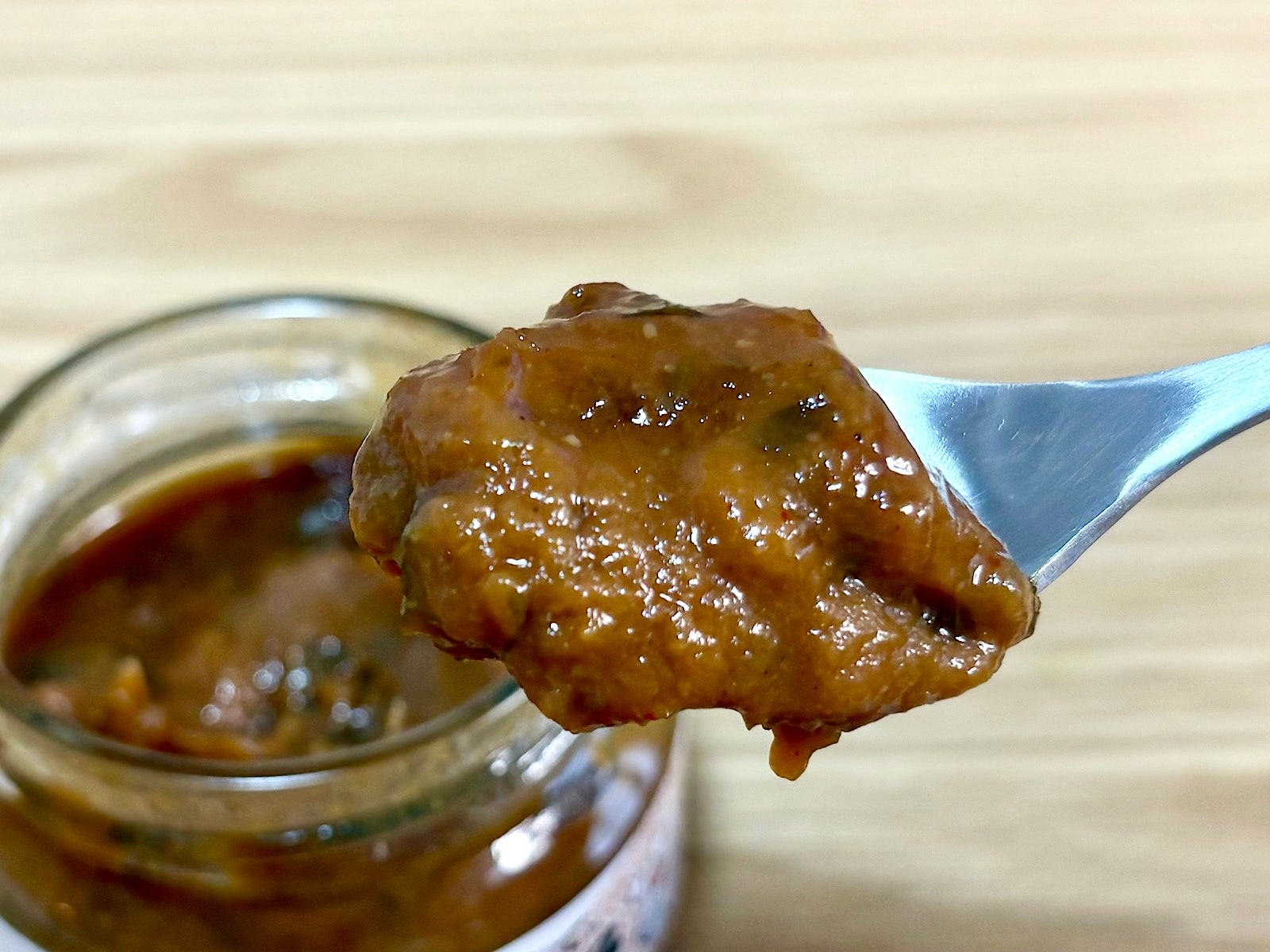 濃厚なみそは、ねぎとかつおだしのうま味が広がります 