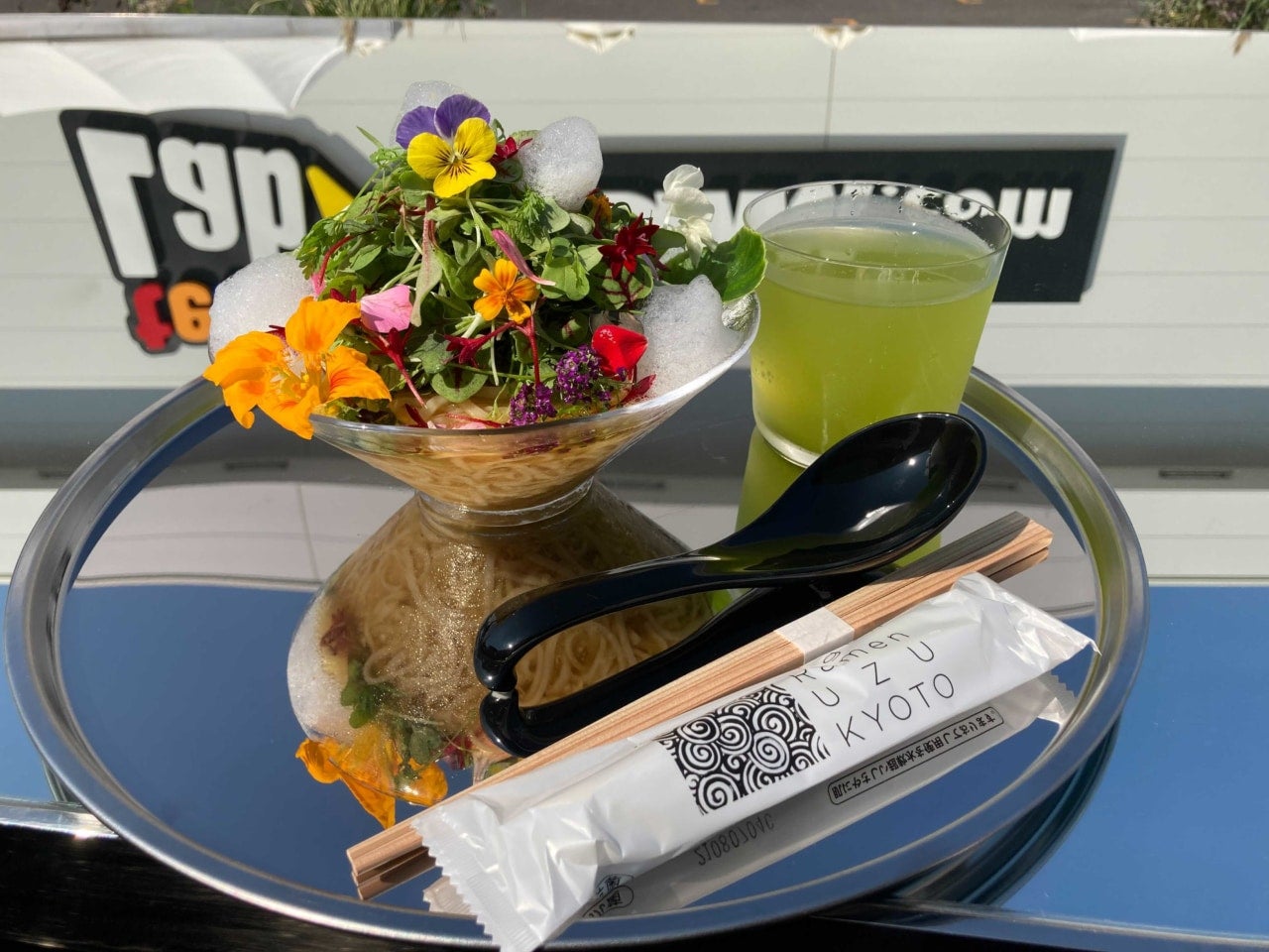 ローソン限定 キャラメルコーンプリン 登場 ピーナッツの味も再現できているのか モデルプレス