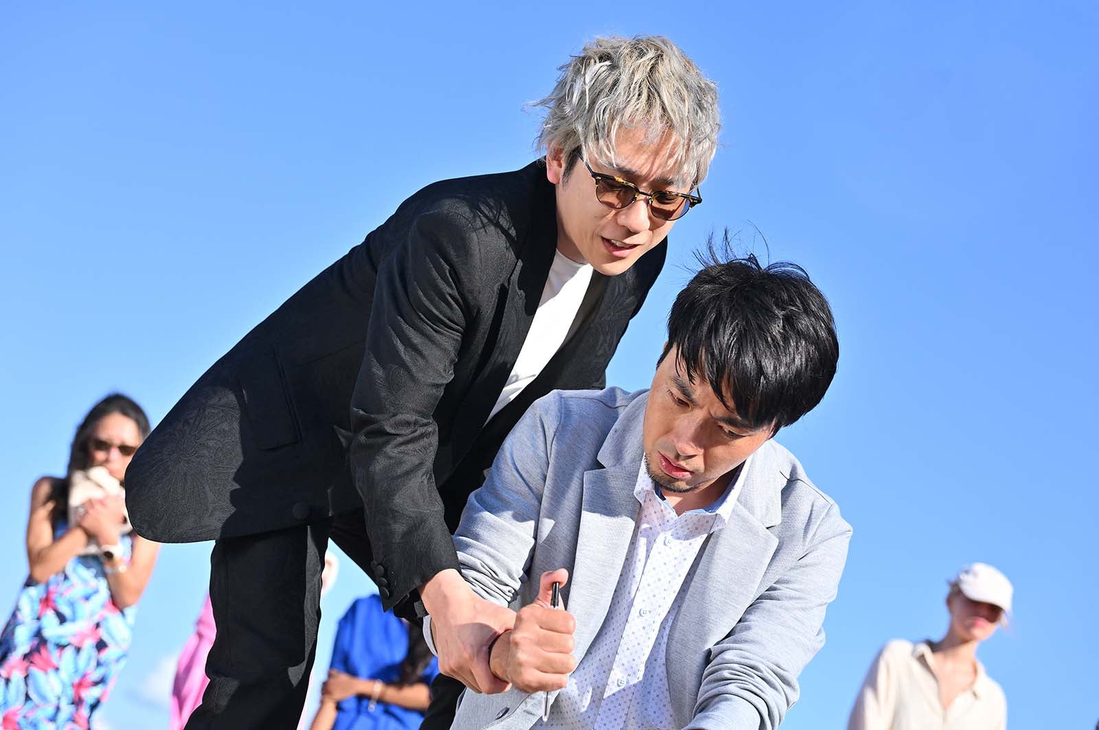 二宮和也、内村遥「ブラックペアン シーズン２」第1話より（C）TBS