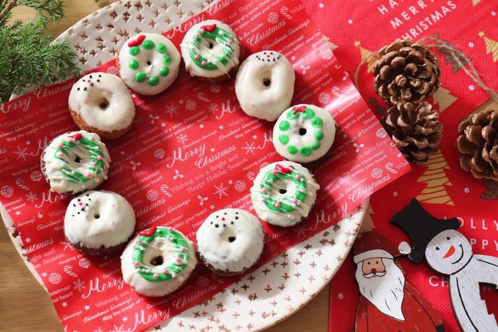 子どもと作ろう 簡単 クリスマスデコドーナツ の作り方 モデルプレス 子どもと作ろう 簡単 クリスマスデコドーナツ の作り方 モデルプレス