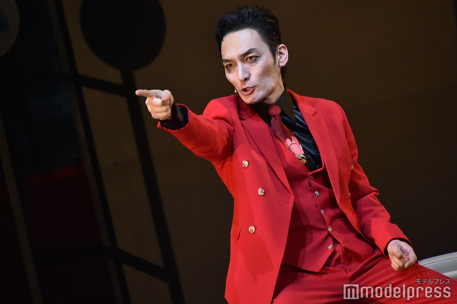 草なぎ剛、主演舞台の出演者がインフルエンザ 3公演中止に