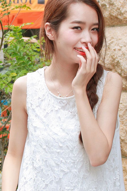 バックリボンレースノースリトップス「salus」2,490円（税込）