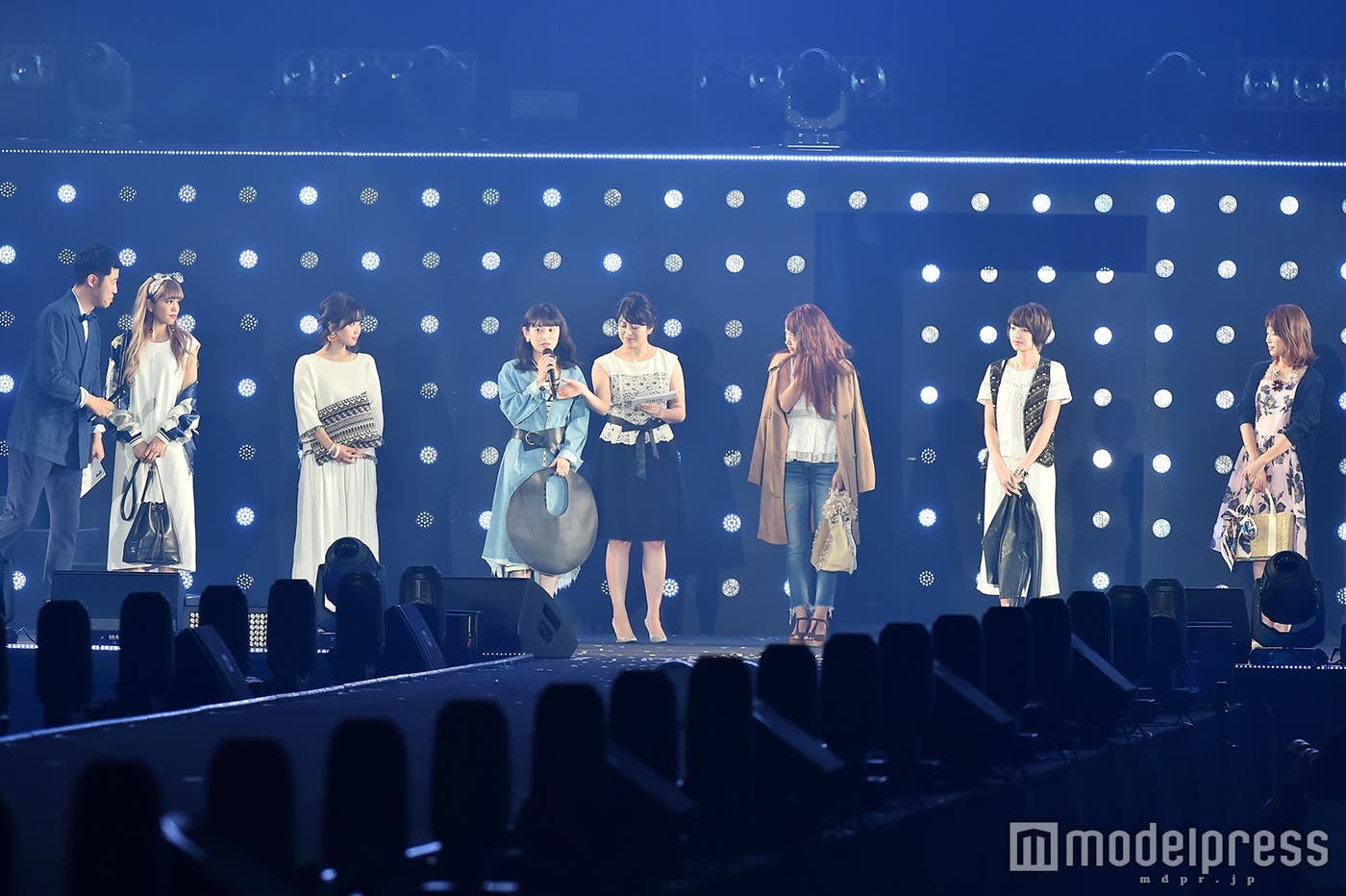 「WEAR」でファッションをより楽しく(C)モデルプレス