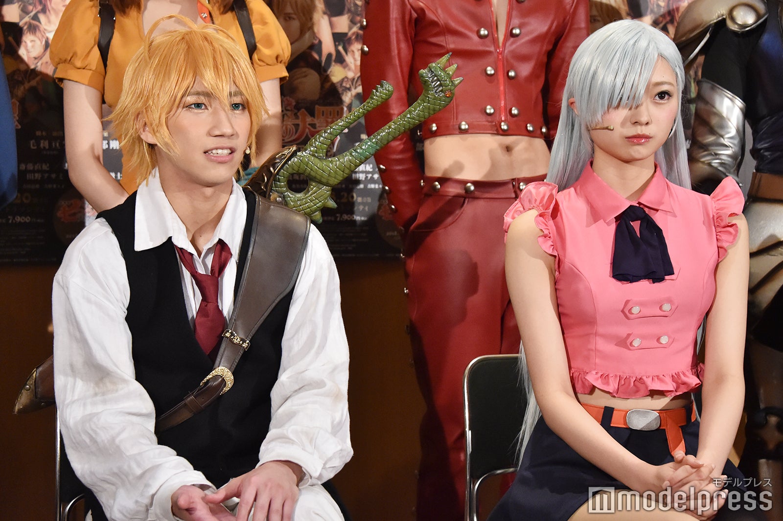 納谷健、梅澤美波（C）モデルプレス