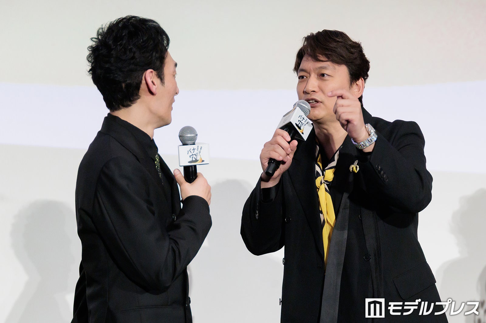 草なぎ剛、香取慎吾（C）モデルプレス