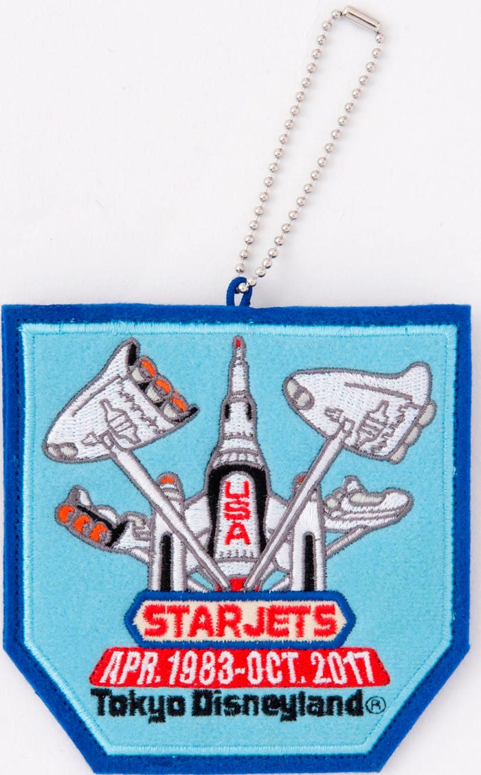 ワッペンバッジ 700円(C)Disney