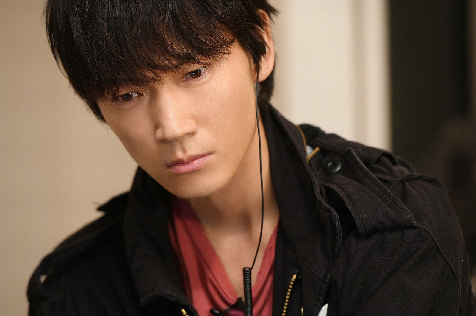 綾野剛／「MIU404」第10話より（C）TBS