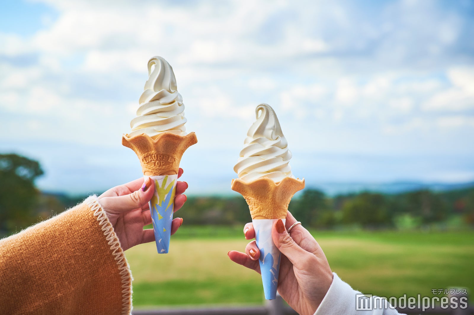 多い時は1日2500個も売れるほど大人気！濃厚なミルクを使った特製ソフトクリーム（C）モデルプレス
