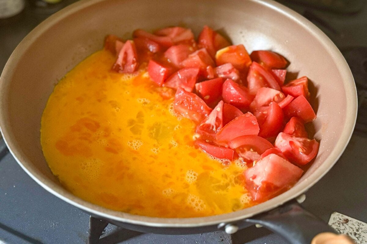 たまごとトマトの炒め物
