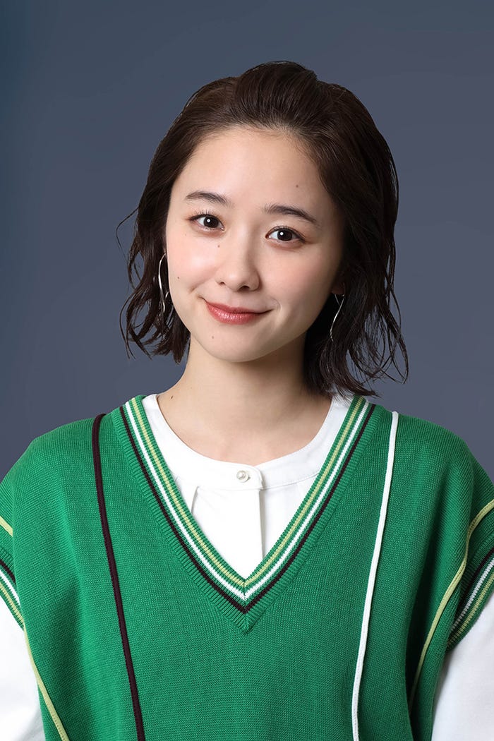 堀田真由 (C)フジテレビ