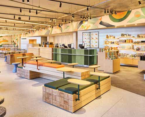 スタバ、大阪・うめきたグリーンプレイスに新店舗 “もったいない精神”を店全体で追求