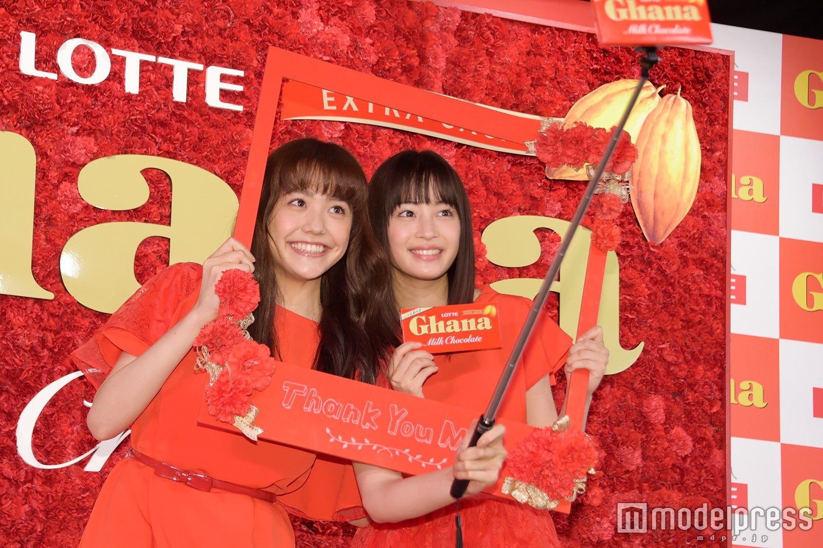 松井愛莉、広瀬すず（C）モデルプレス