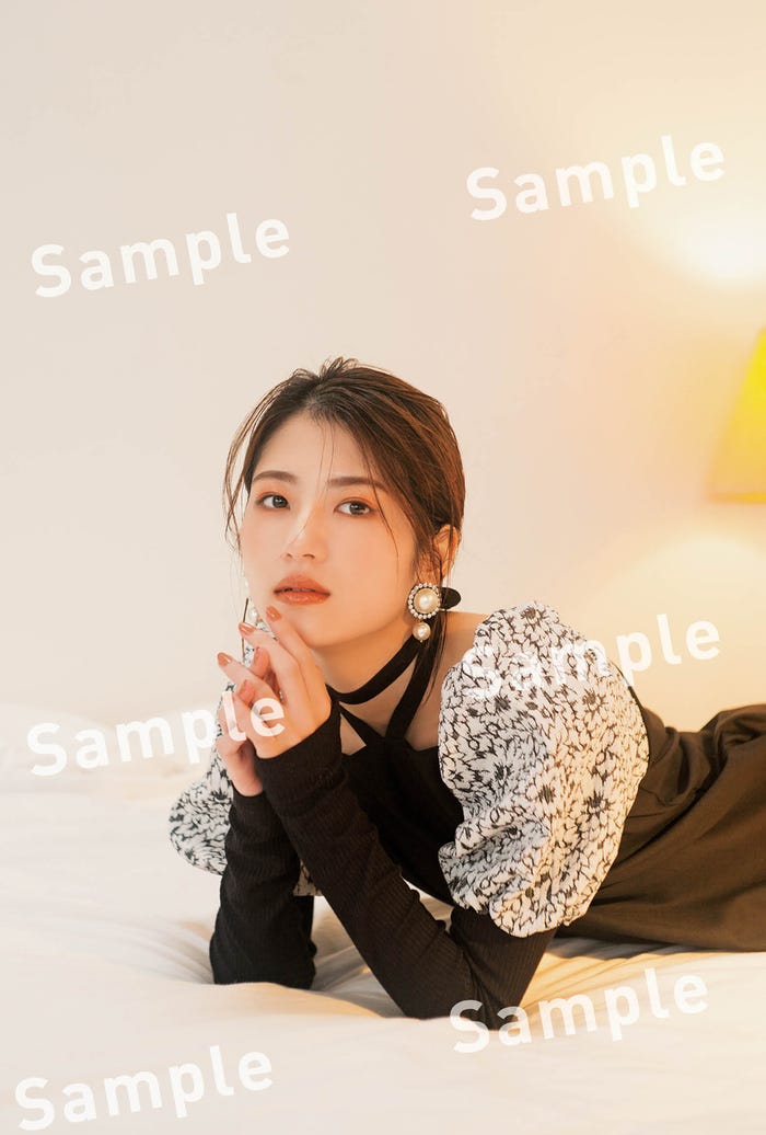 若月佑美「履きなれない靴を履き潰すまで」購入者特典ポストカード(紀伊國屋書店 新宿本店/紀伊國屋書店 梅田本店)