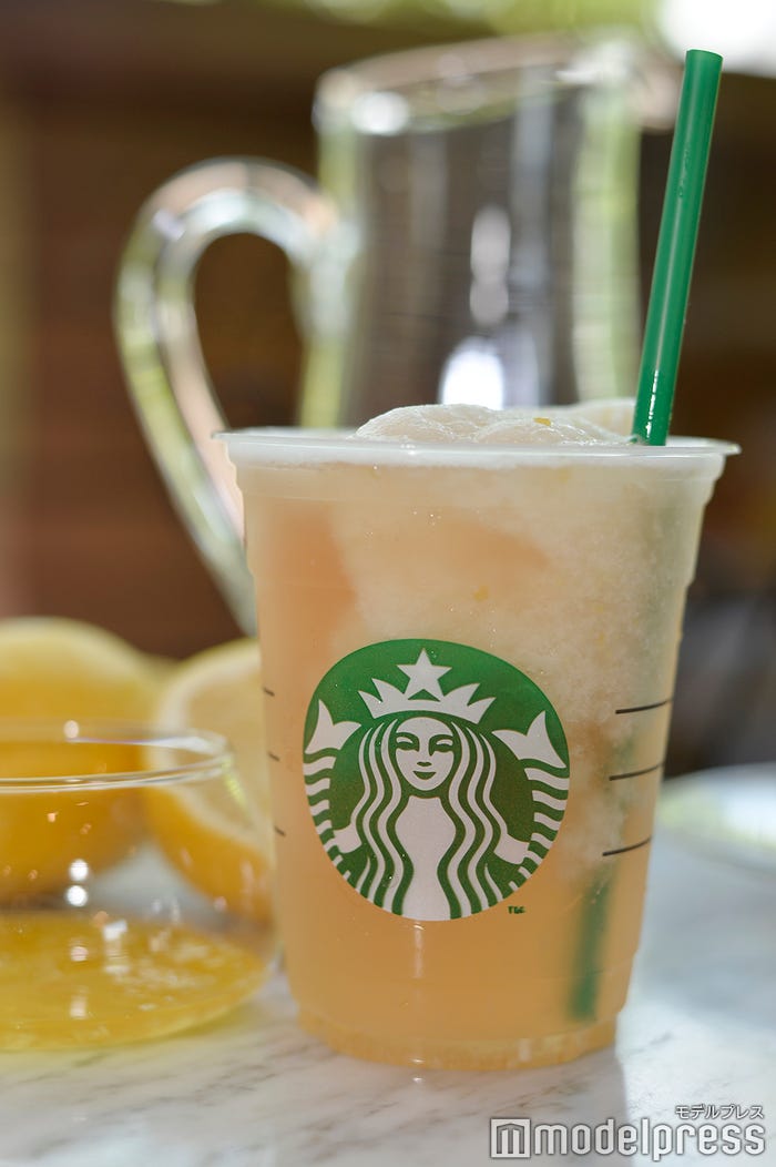 ティバーナ フローズン ティー ハーバル レモネード (C)モデルプレス