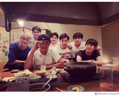 小栗旬・坂口健太郎・間宮祥太朗・葉山奨之ら「豪華すぎる」食事会に反響殺到