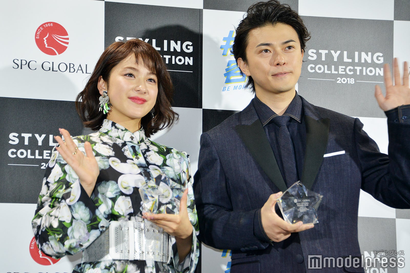 「ベストスタイリングアワード2018」を受賞した平祐奈＆勝地涼（C）モデルプレス