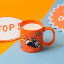 ホットバナナミルク税込890円(C)Disney