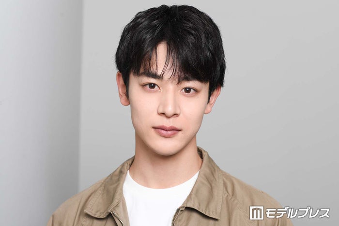 「下剋上球児」「ひだキコ」で話題・小林虎之介、金髪イメチェンに反響「別人級」「かっこよさ倍増」