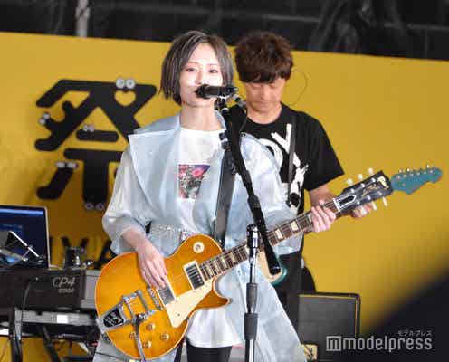 山本彩、ソロで初の沖縄国際映画祭 圧倒的美声響かせる<第11回沖縄国際映画祭>