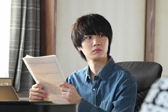 桜田通/「わたし、定時で帰ります。」第6話より(C)TBS