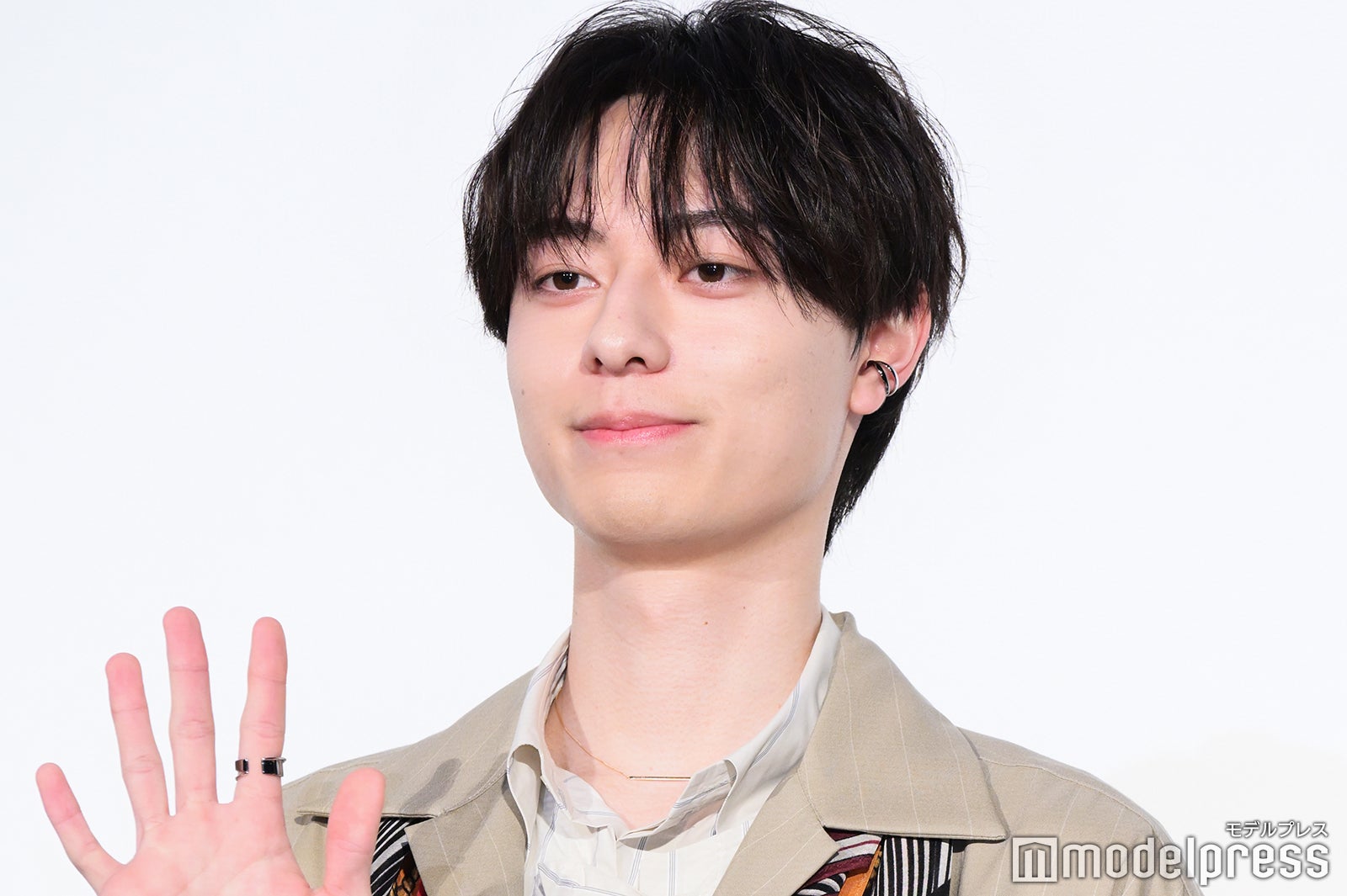 舞台挨拶に登壇した作間龍斗（C）モデルプレス