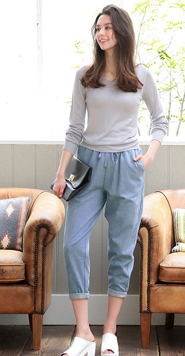リラックスデニムドロストパンツ「salus」3,490円（税込）
