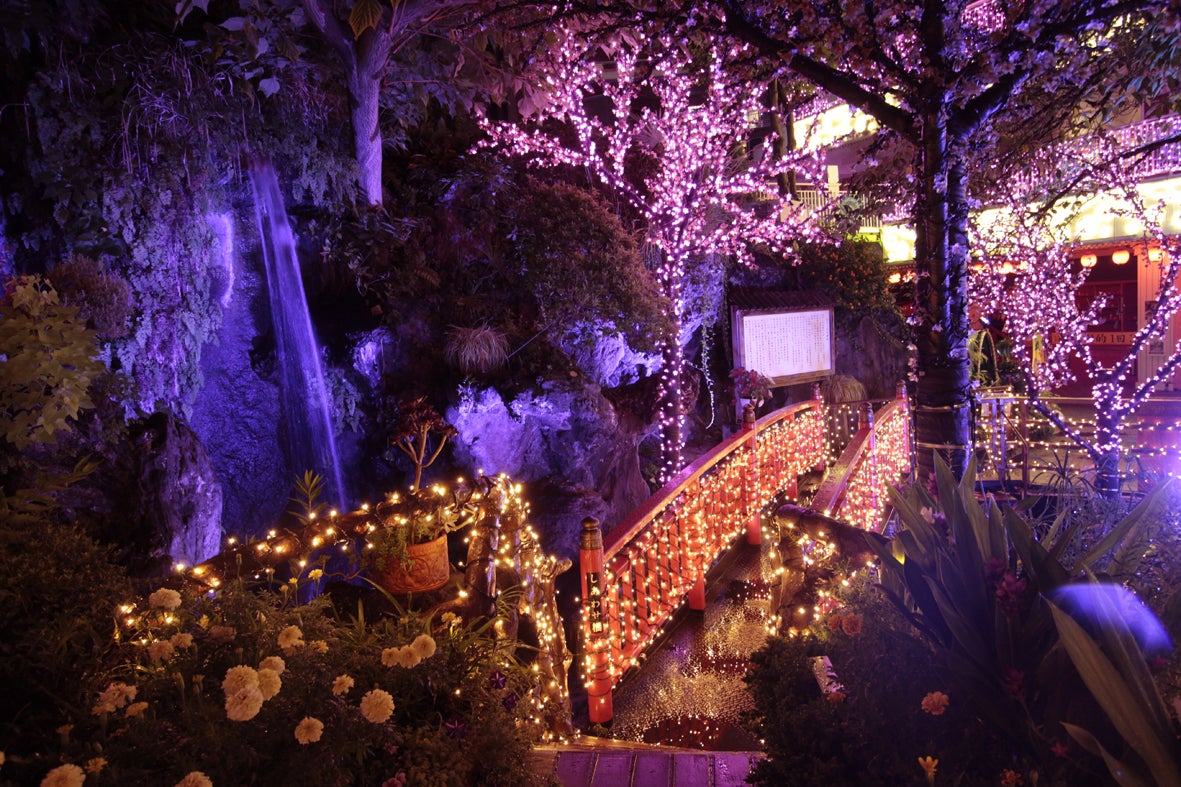 しあわせ橋／画像提供：花やしき