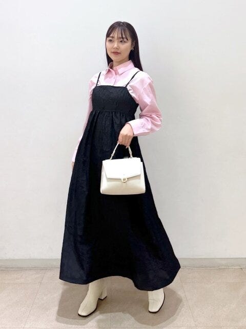 黒キャミワンピース コーデ 黒キャミワンピースのコーデ