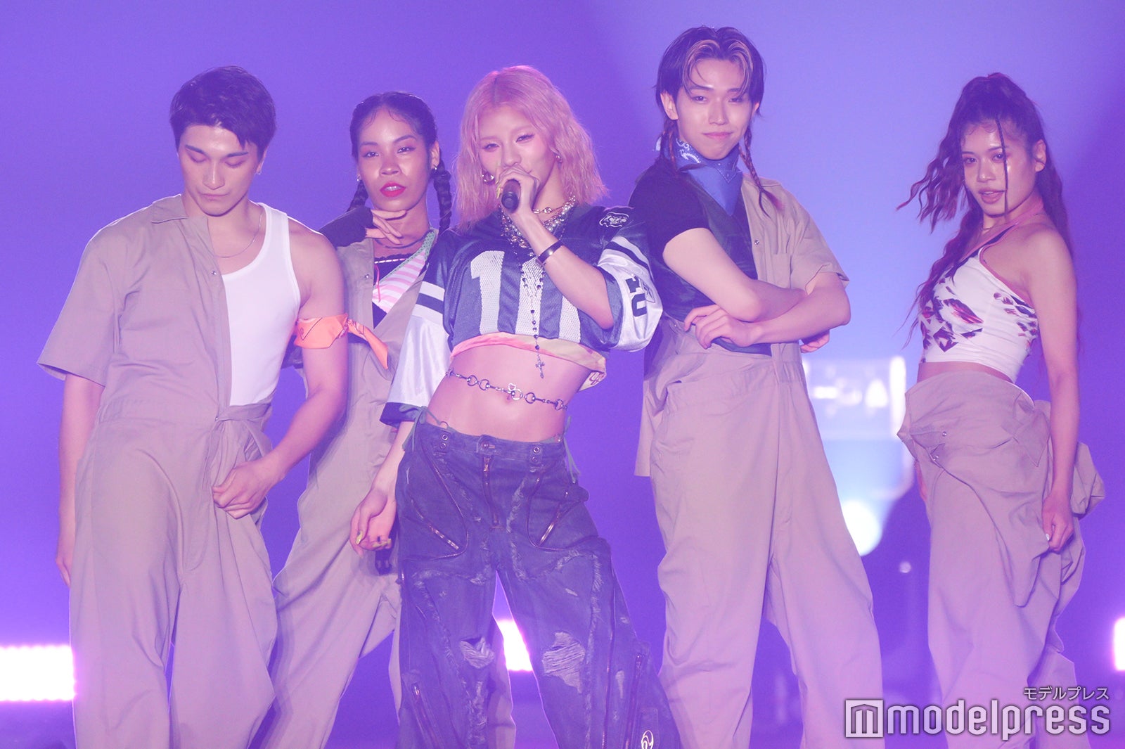 （C）モデルプレス