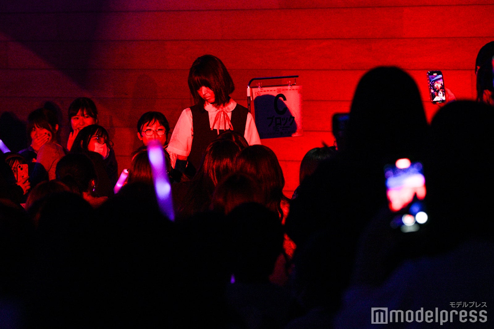 「あのコはだぁれ？」ステージ（C）モデルプレス