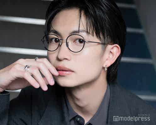 綱啓永が惹かれるタイプ “いま”盲目になっているものとは?<「恋愛のすゝめ」インタビュー前編>