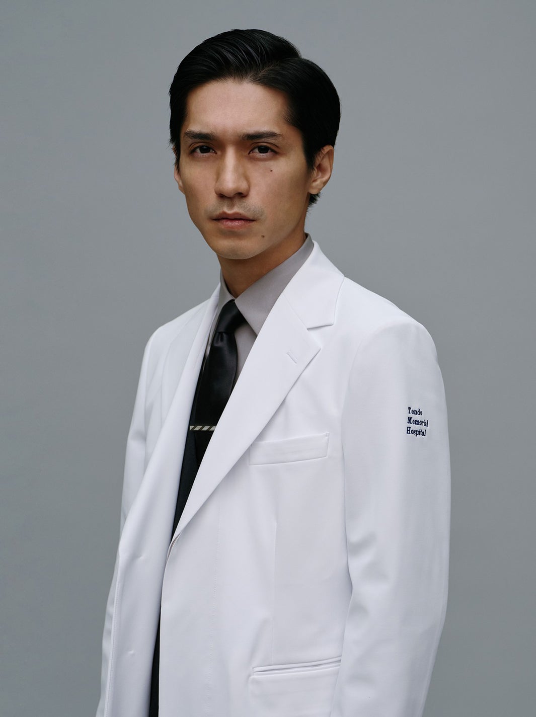 錦戸亮、5年ぶりフジドラマ出演 ミステリアスな医師役で初共演・赤楚衛二と対峙＜Re：リベンジ-欲望の果てに-＞