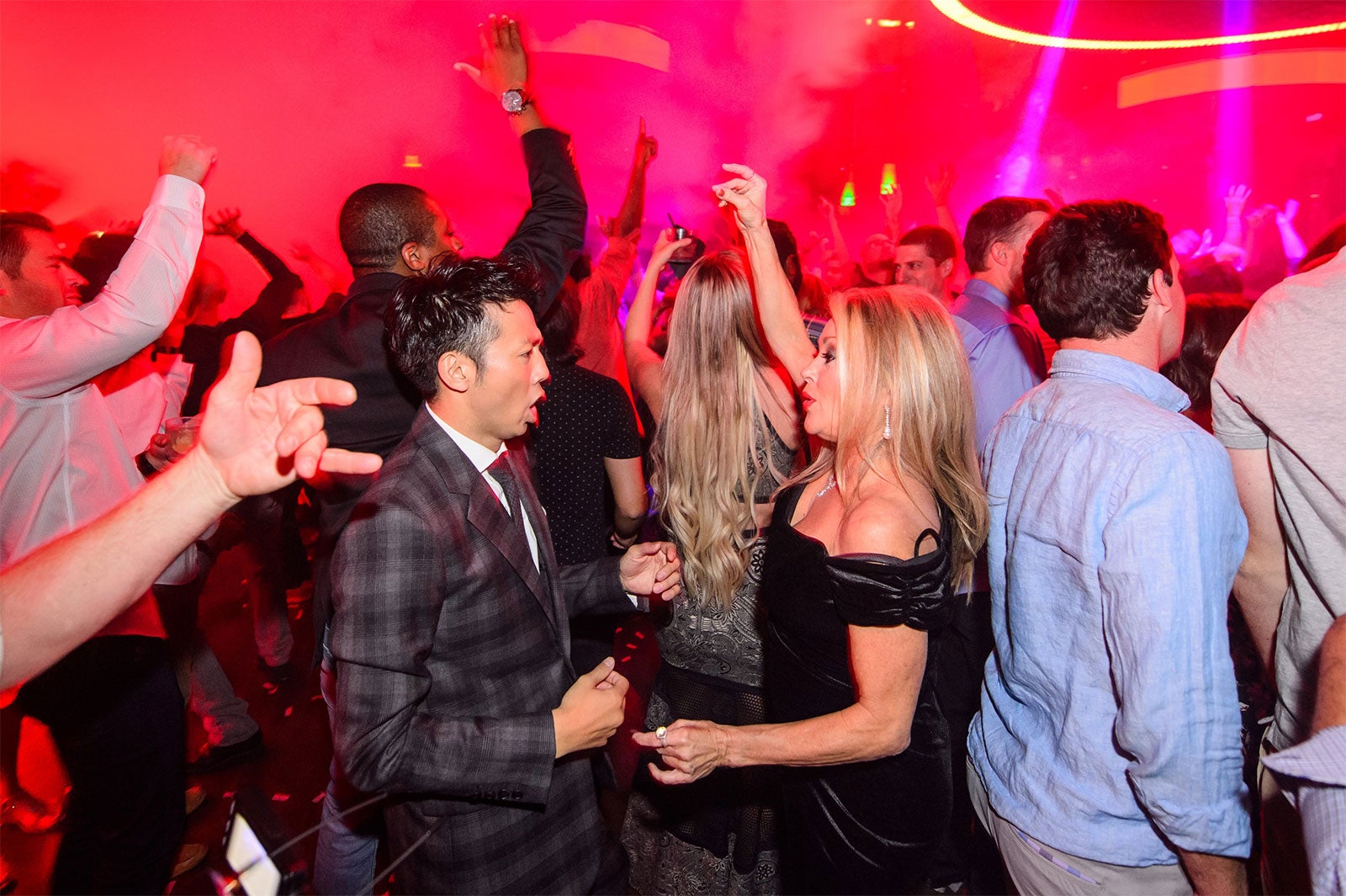 ピース綾部祐二、渡米後“初仕事”が明らかに　米ラスベガスのカジノリゾートで撮影