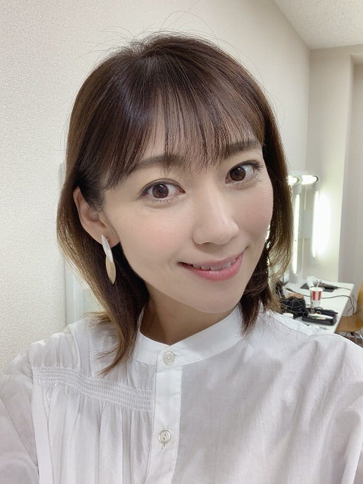 飯田圭織 アイドルに憧れる娘が ご立腹 な理由 ママだけずるい モデルプレス 飯田圭織 アイドルに憧れる娘が ご立腹 な理由 ママだけずるい モデルプレス