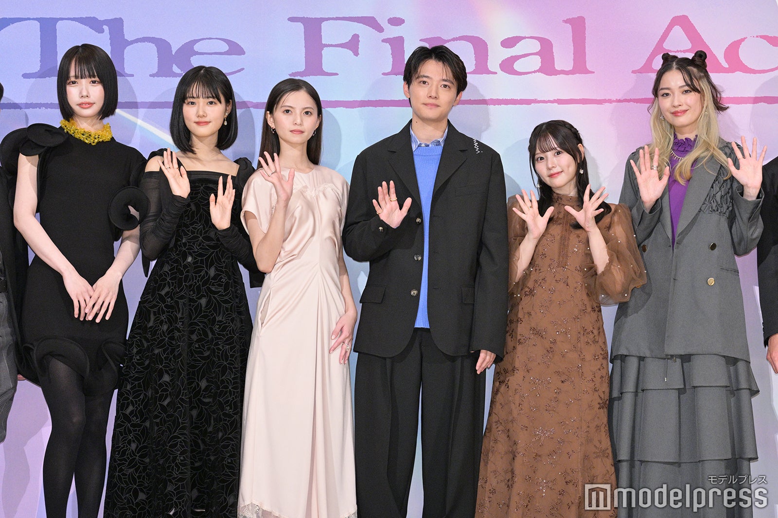 スミス監督、あの、原菜乃華、齋藤飛鳥、櫻井海音、齊藤なぎさ、茅島みずき、金子ノブアキ（C）モデルプレス