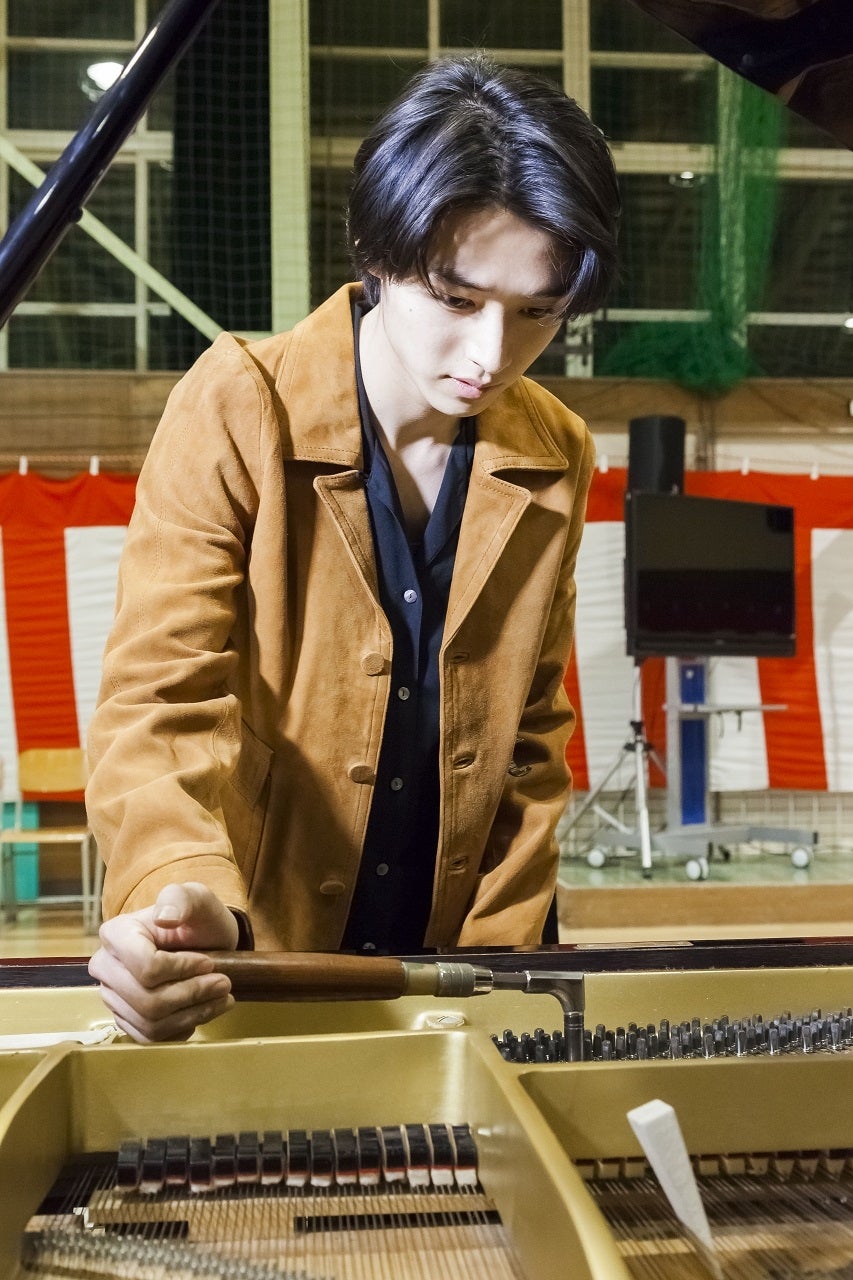 山崎賢人（C）2018「羊と鋼の森」製作委員会