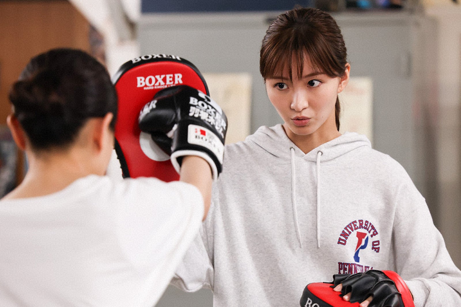 岡崎紗絵「あのクズを殴ってやりたいんだ」第4話（C）TBS