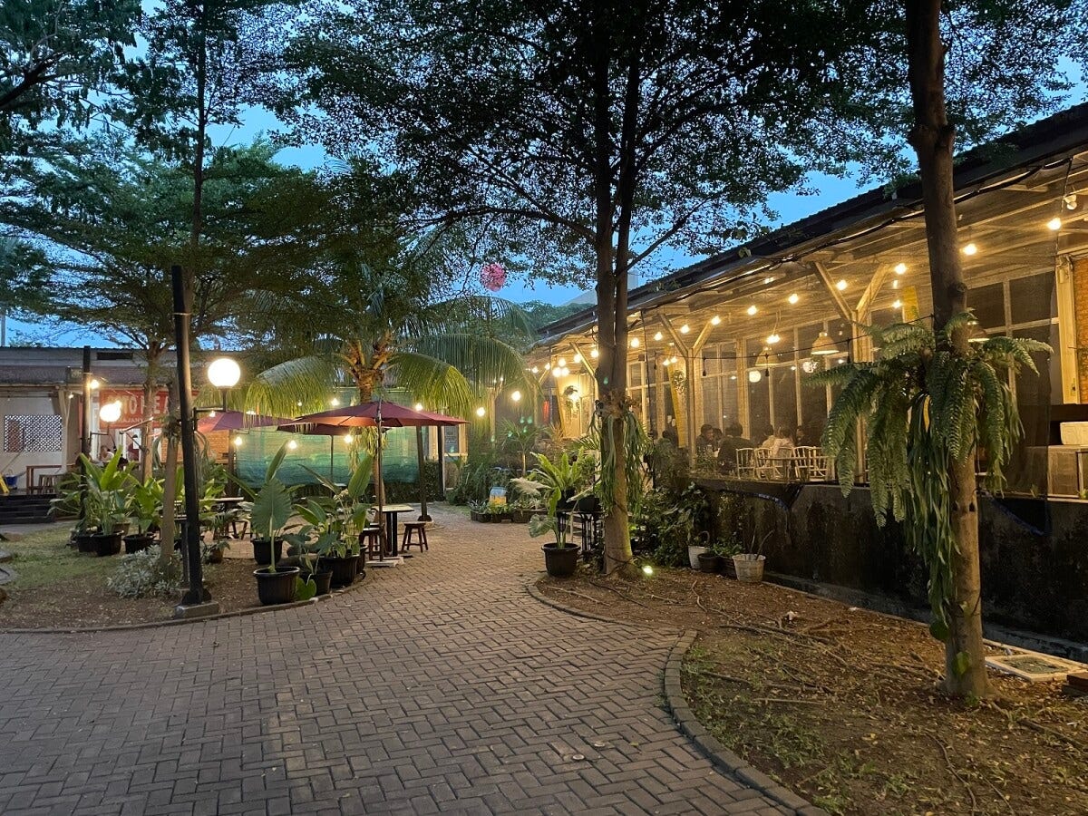 一見きれいに見える商業施設でも、トイレにトイレットペーパーがないこともある