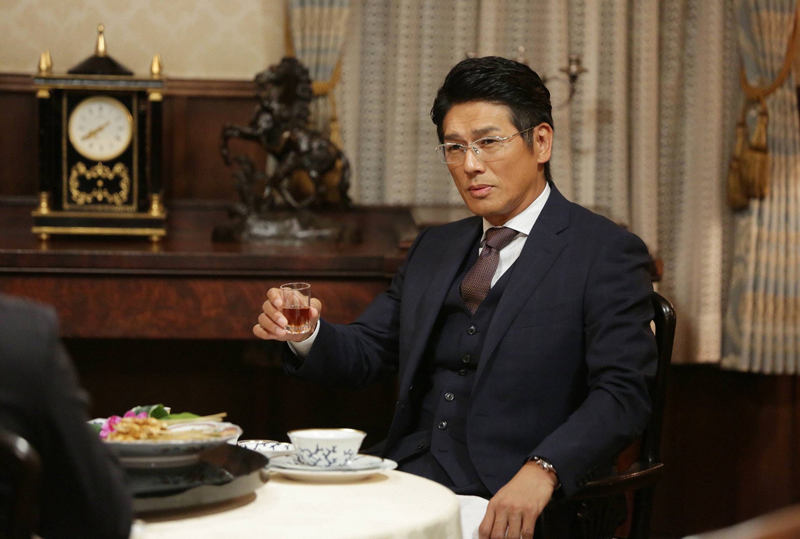 高橋克典／「モンテ・クリスト伯 ー華麗なる復讐ー」第5話より（C）フジテレビ